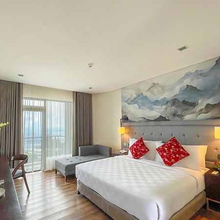Summit Ridge Tagaytay - Newly Renovated Hotel Tagaytay City Exterior foto