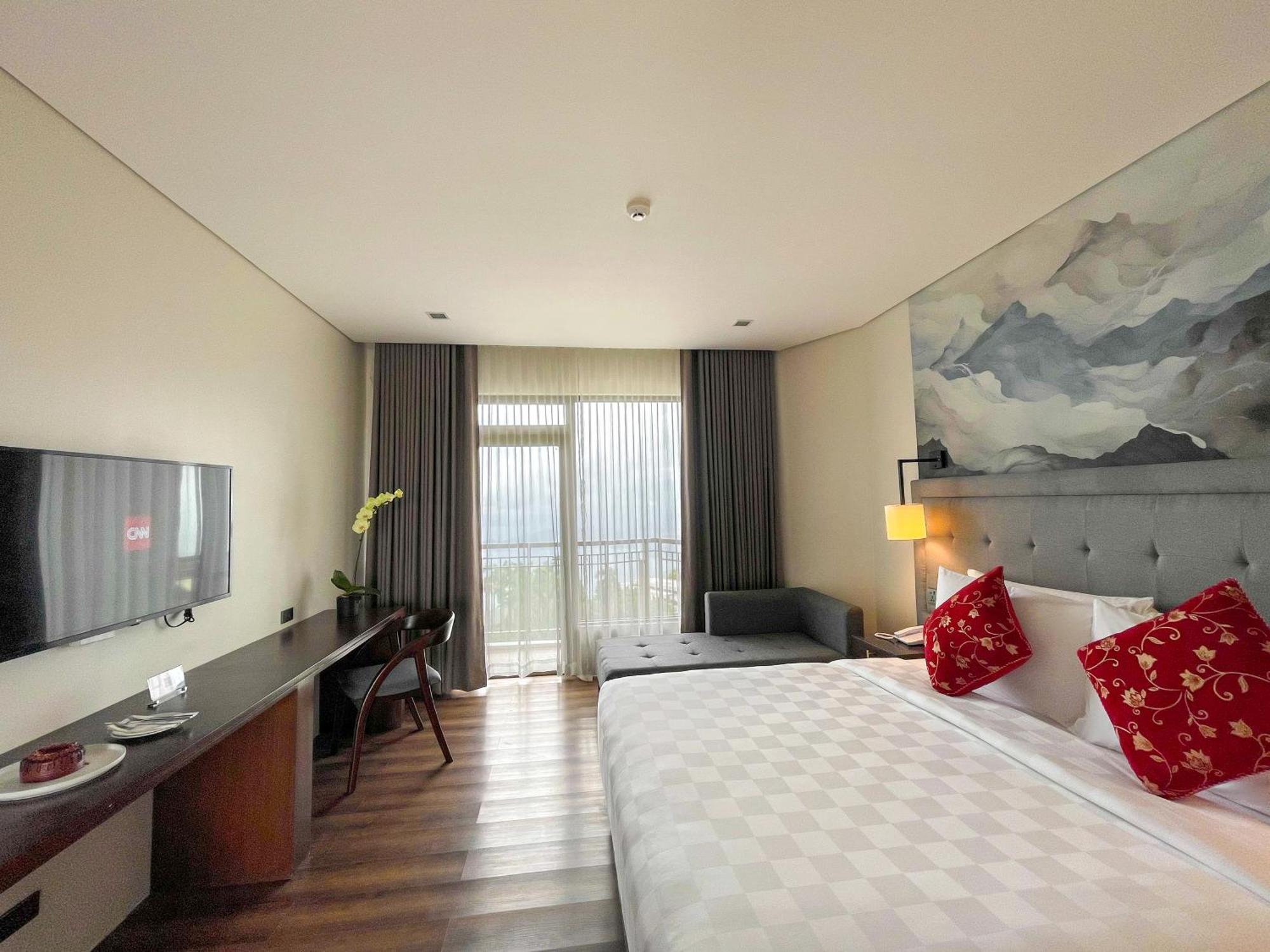 Summit Ridge Tagaytay - Newly Renovated Hotel Tagaytay City Exterior foto